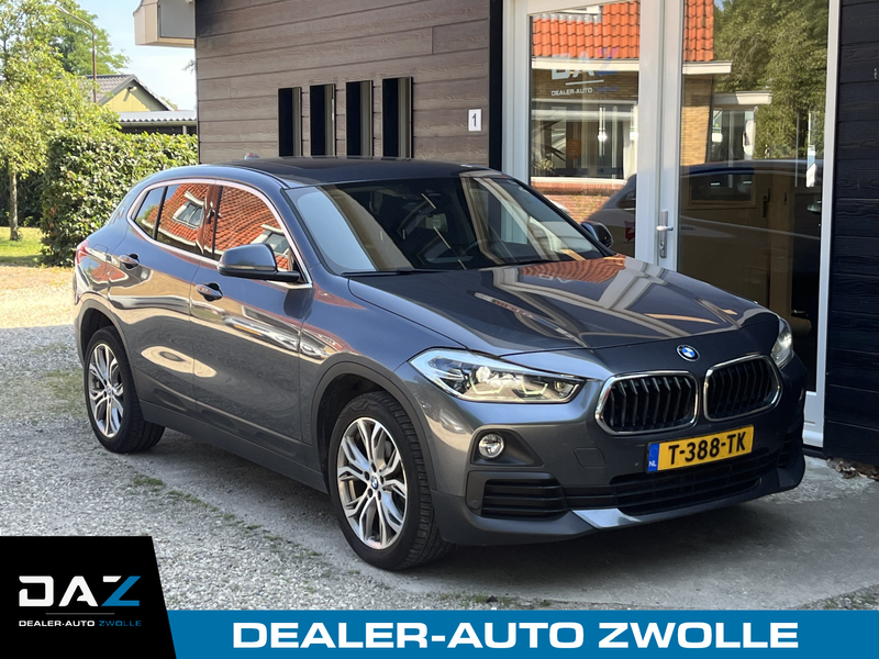 BMW X2 sDrive18i High Executive Edition Aut/Ecc/Leer/Navi