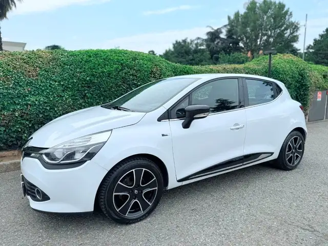 Renault Clio view 7