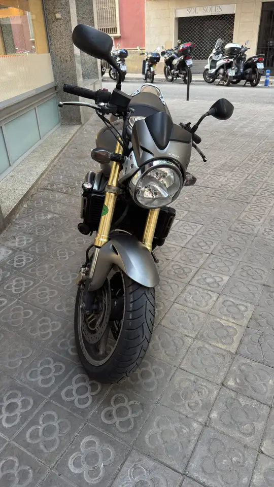 Honda CBF 600