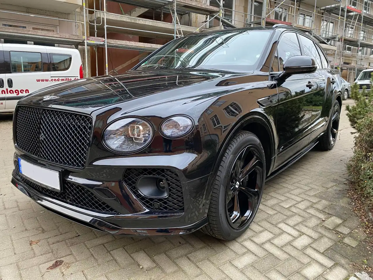 Bentley Bentayga 2023