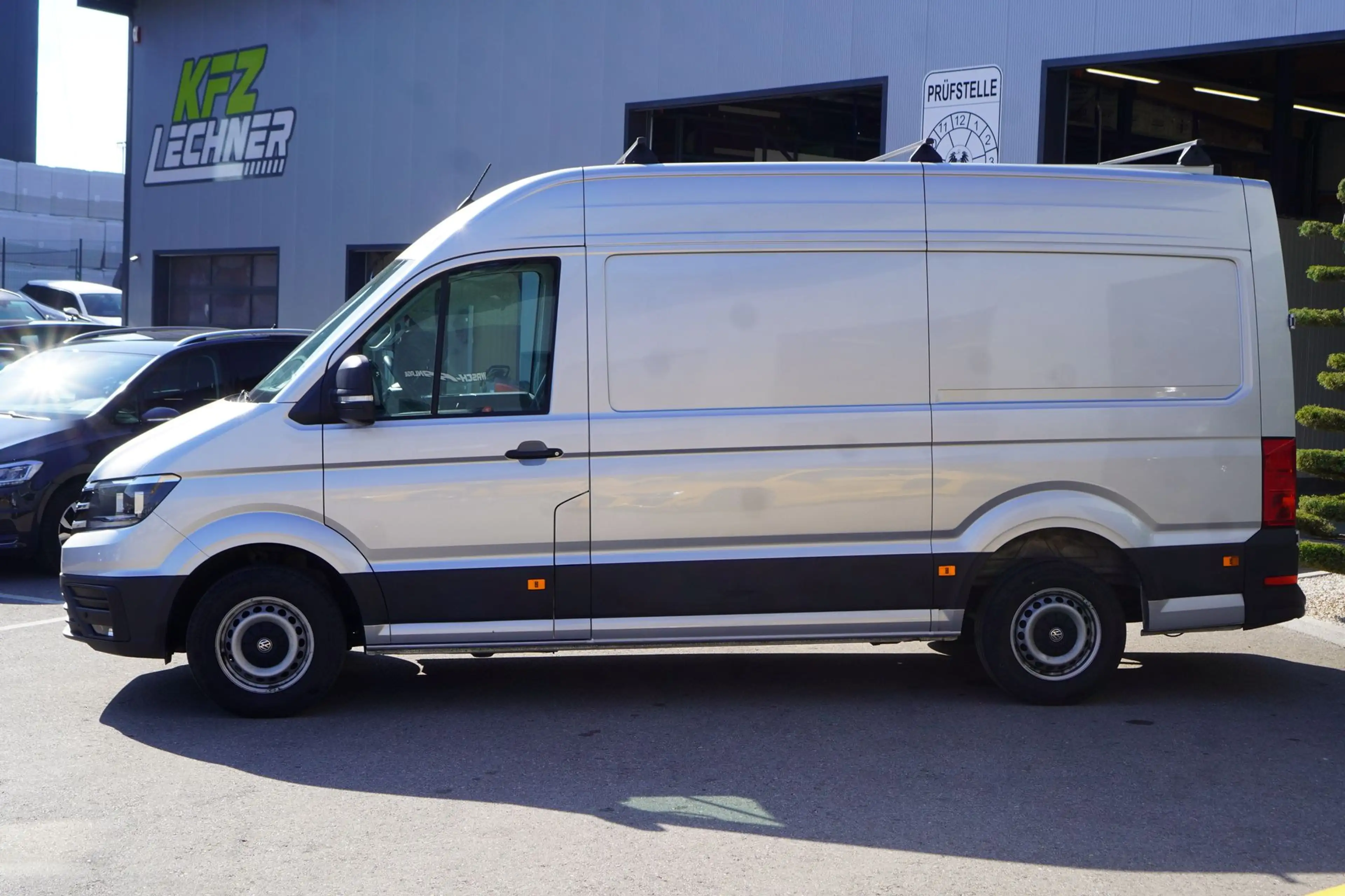 Volkswagen Crafter 2.0 TDI L3H3 "KLIMA*TEMP*NAVI*ST-HEIZ" — photo 11