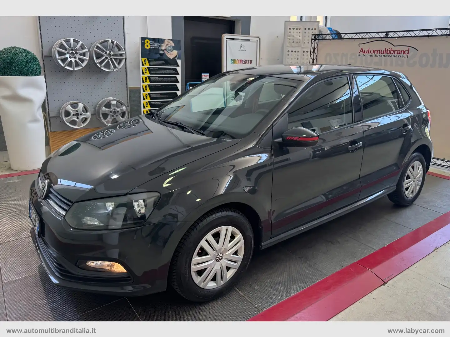 Volkswagen Polo 1.0 MPI 5p. Trendline Grigio - 1