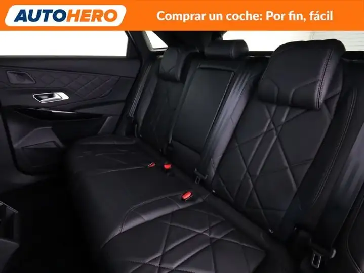 DS 7 Crossback 2023, foto 15