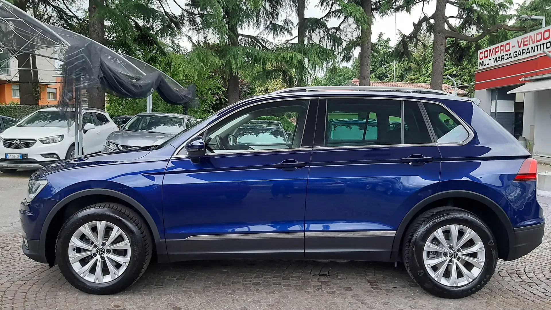 Volkswagen Tiguan 2.0 tdi 4motion dsg Azul - 2