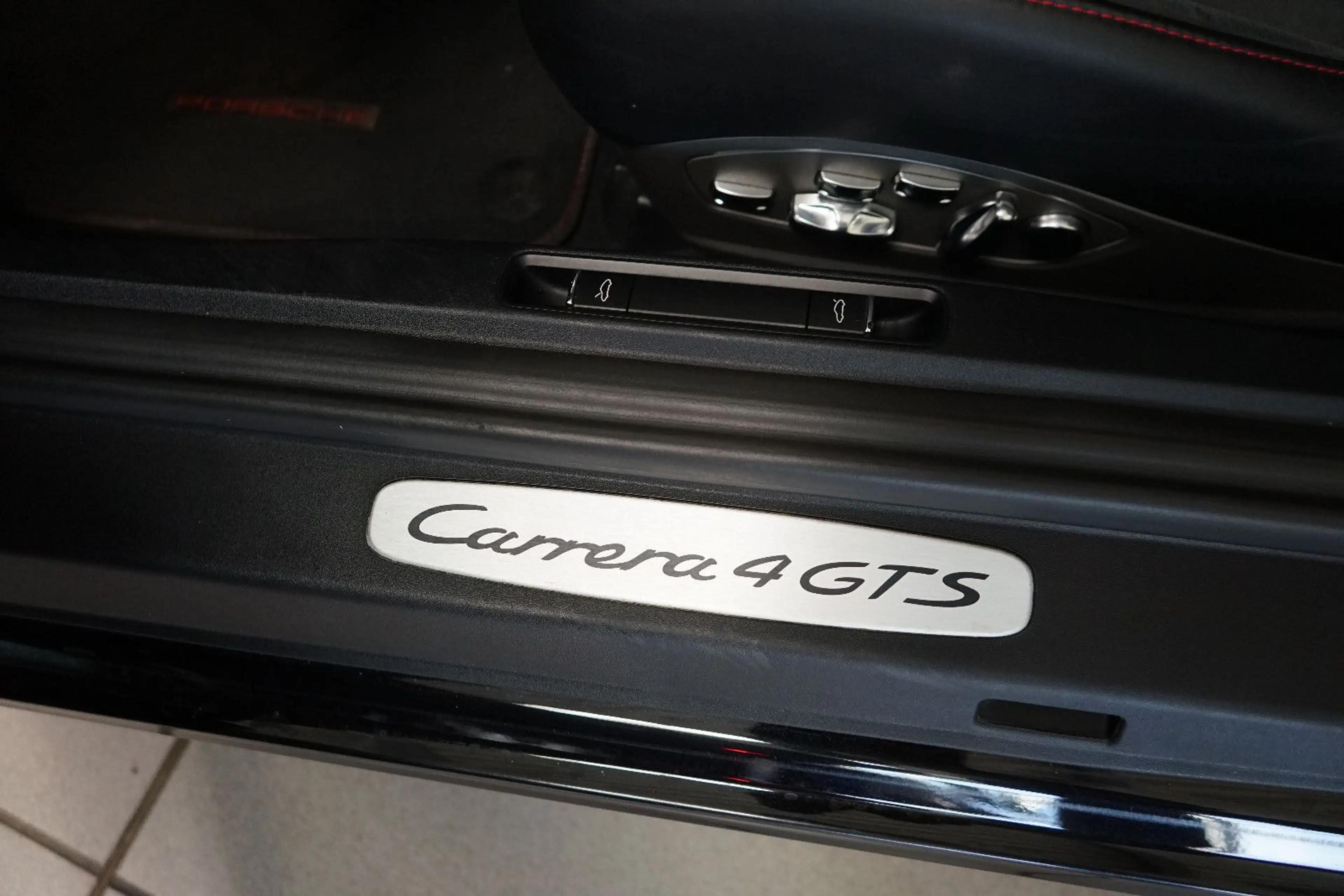 Porsche 991 911/991.2 Carrera 4 GTS Approved 03/28+BOSE+GSD — photo 10