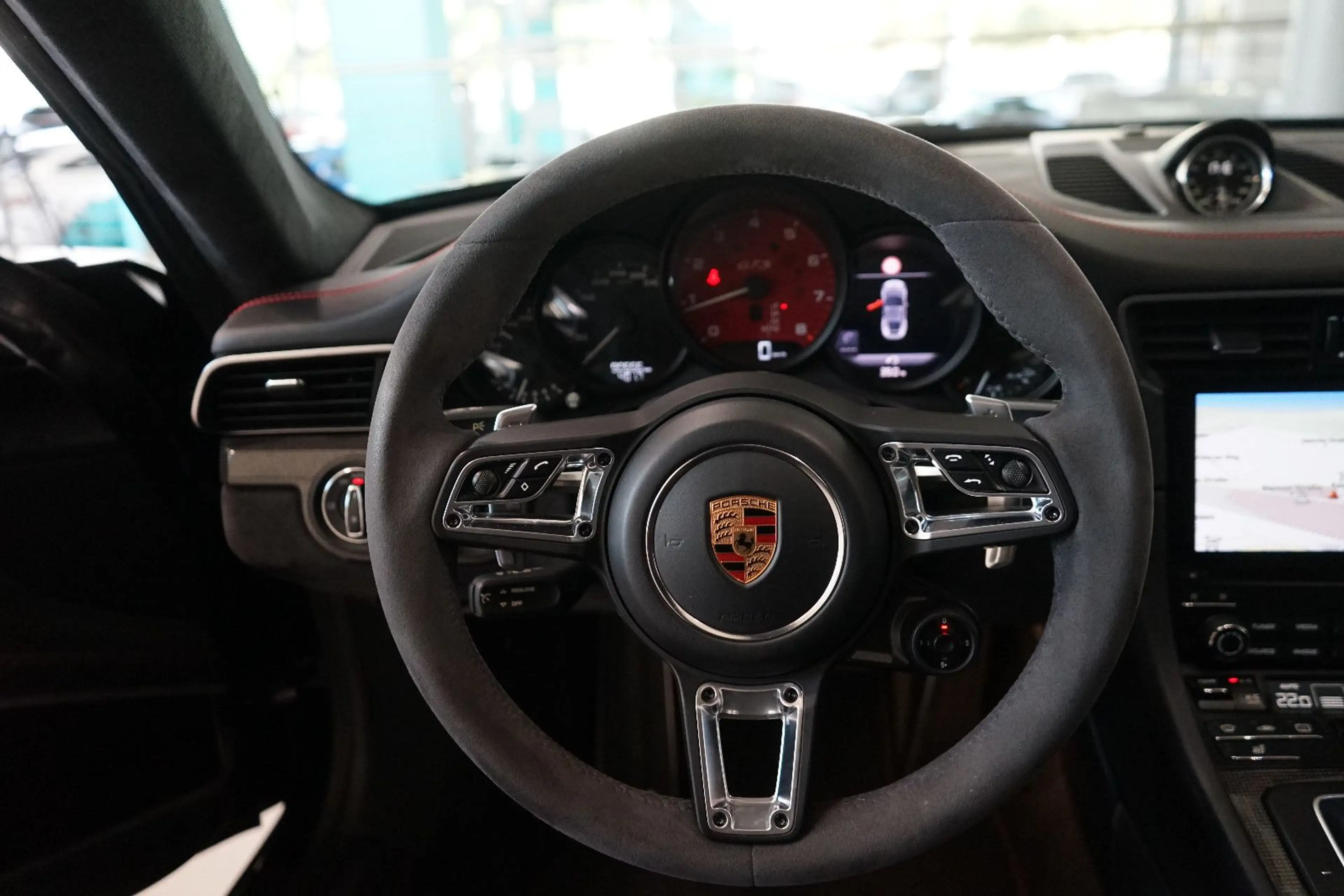Porsche 991 911/991.2 Carrera 4 GTS Approved 03/28+BOSE+GSD — photo 14