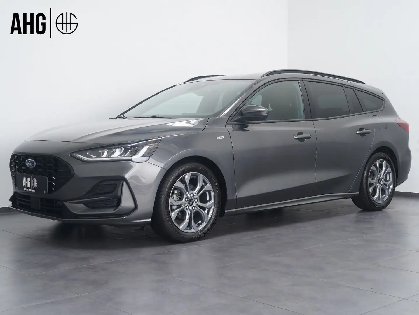 Ford Focus Turnier 1.5 EcoBlue ST-Line X KAMERA/AHK Grau - 1