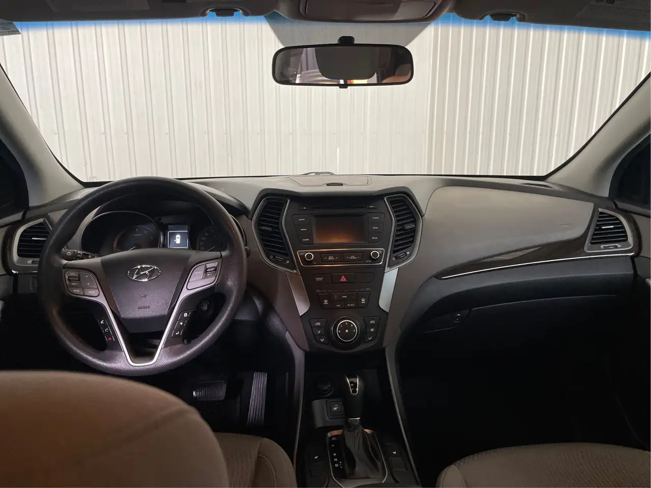 Hyundai SANTA FE photo Hyundai SANTA FE