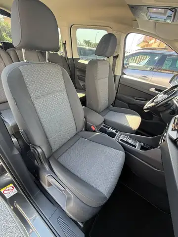 Ford Tourneo Connect view 7