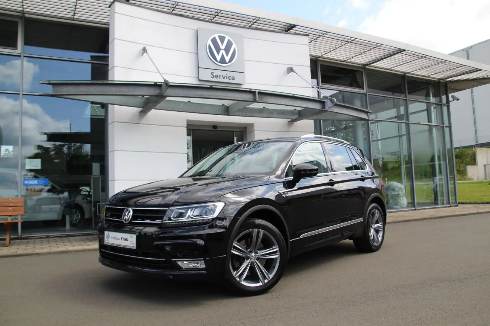 Volkswagen Tiguan R-Line Highline TSI DSG 4Motion Leder+AHK Schwarz - 1