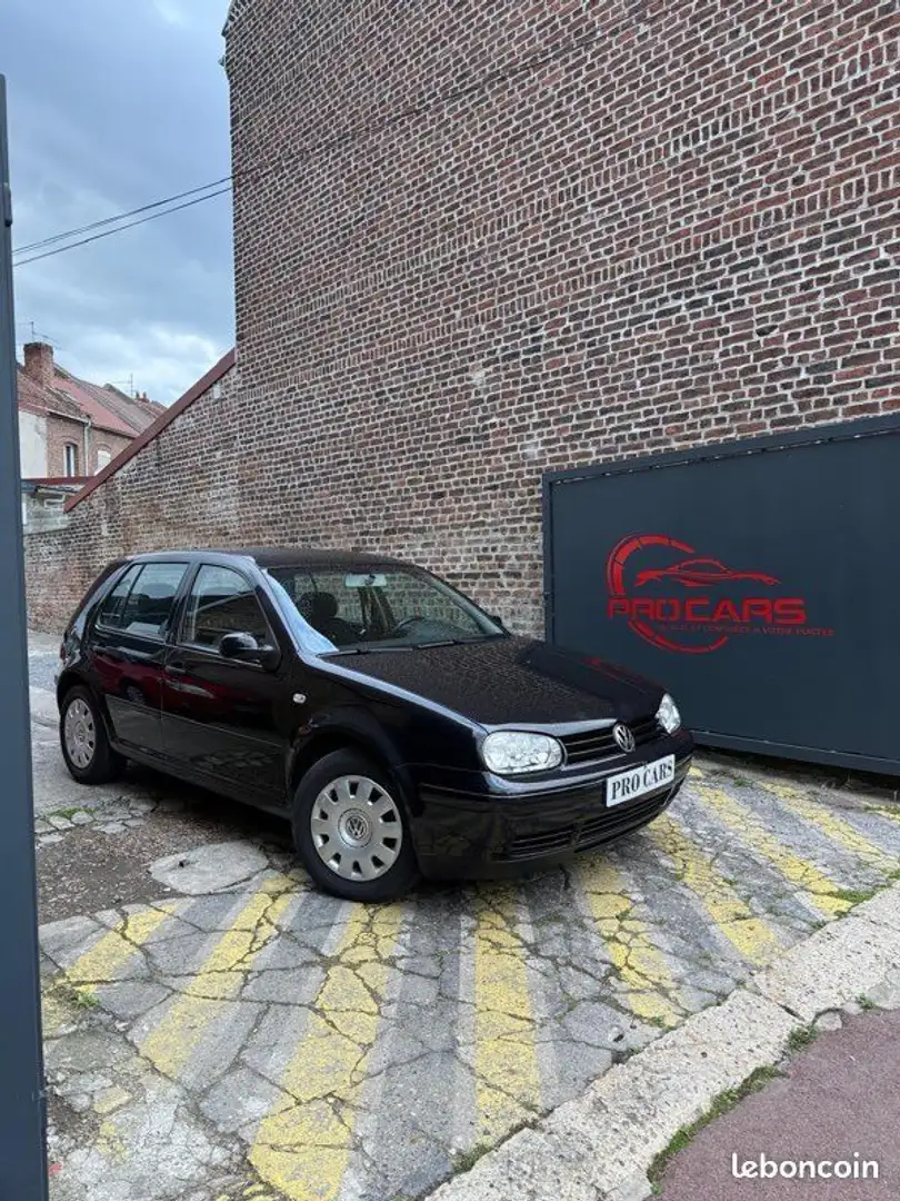 Volkswagen Golf 4 1,9 tdi Negru - 1