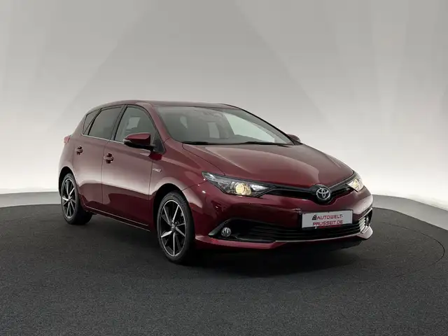 Toyota Auris 1.8 Hybrid*TEAM D*TEMPO-SHZ-SPUR-KEY-R.KAM