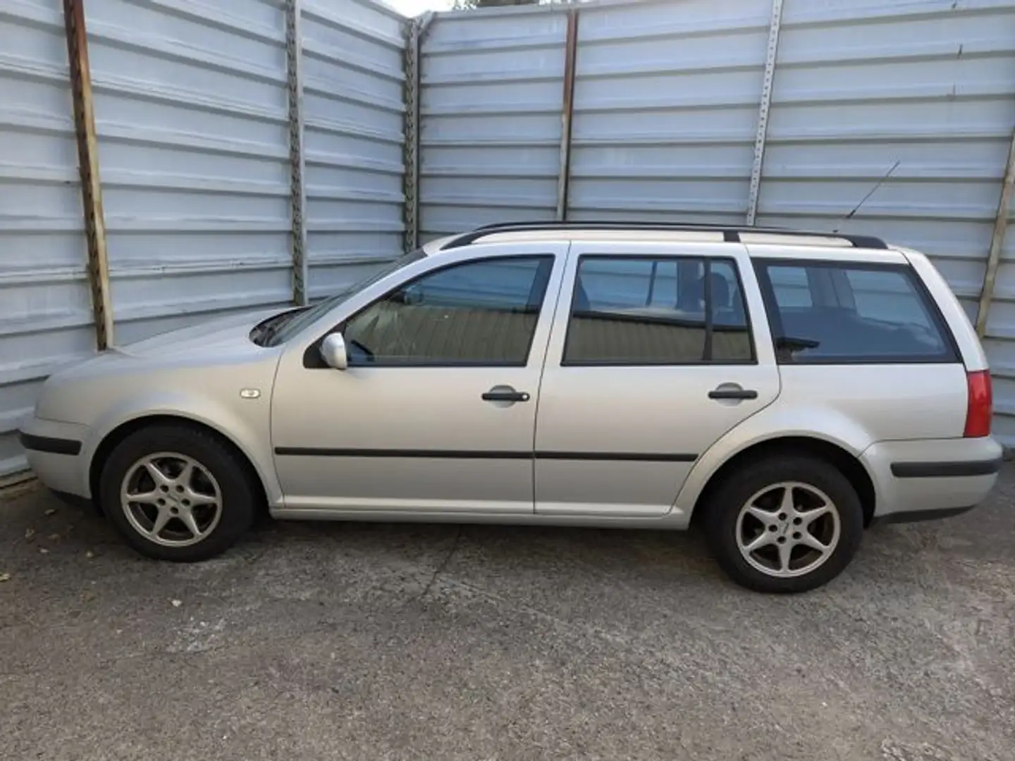 Volkswagen Golf Variant IV 1.4 Edition*Klima*Alufelgen* Silber - 2