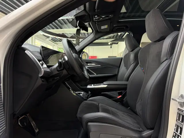 BMW X1 view 11