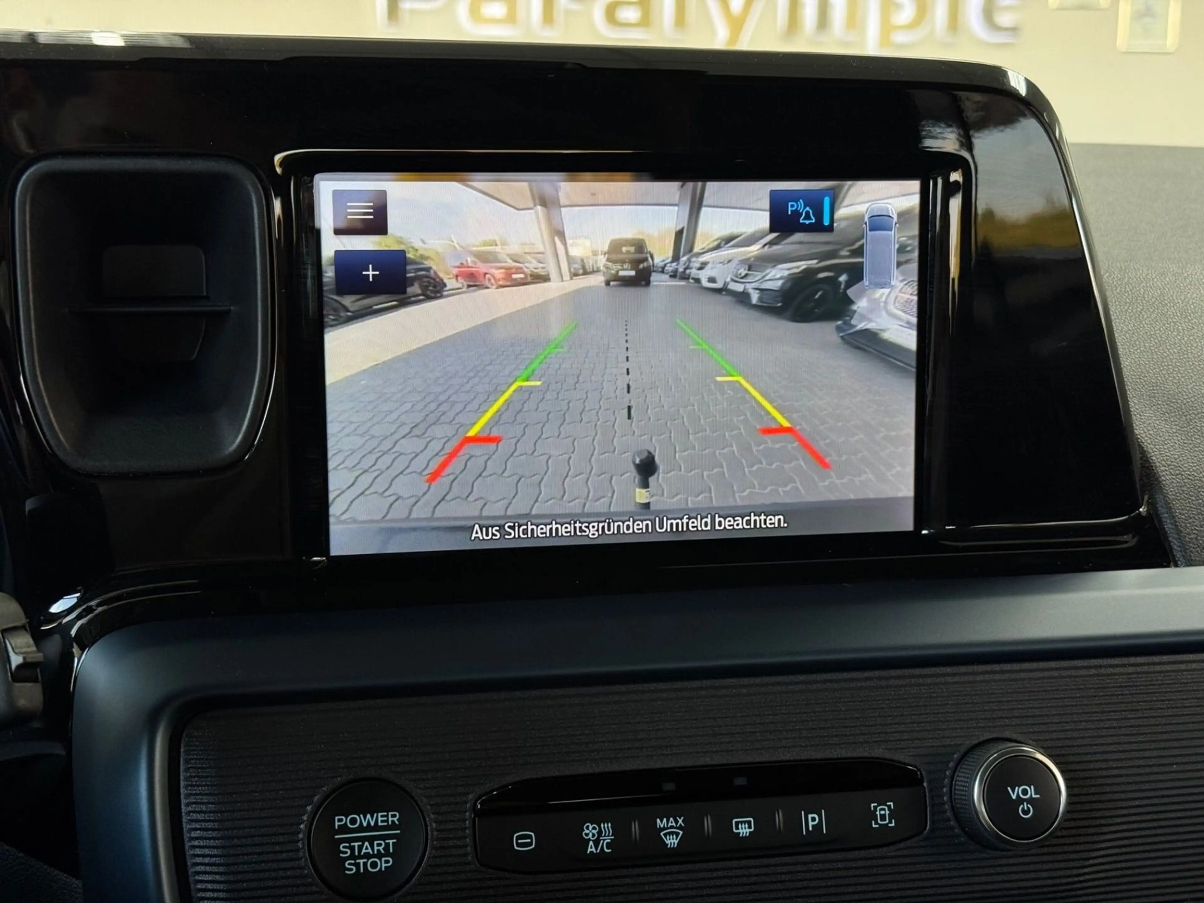 Ford Tourneo Courier Active Behindertengerecht-Rampe — photo 10