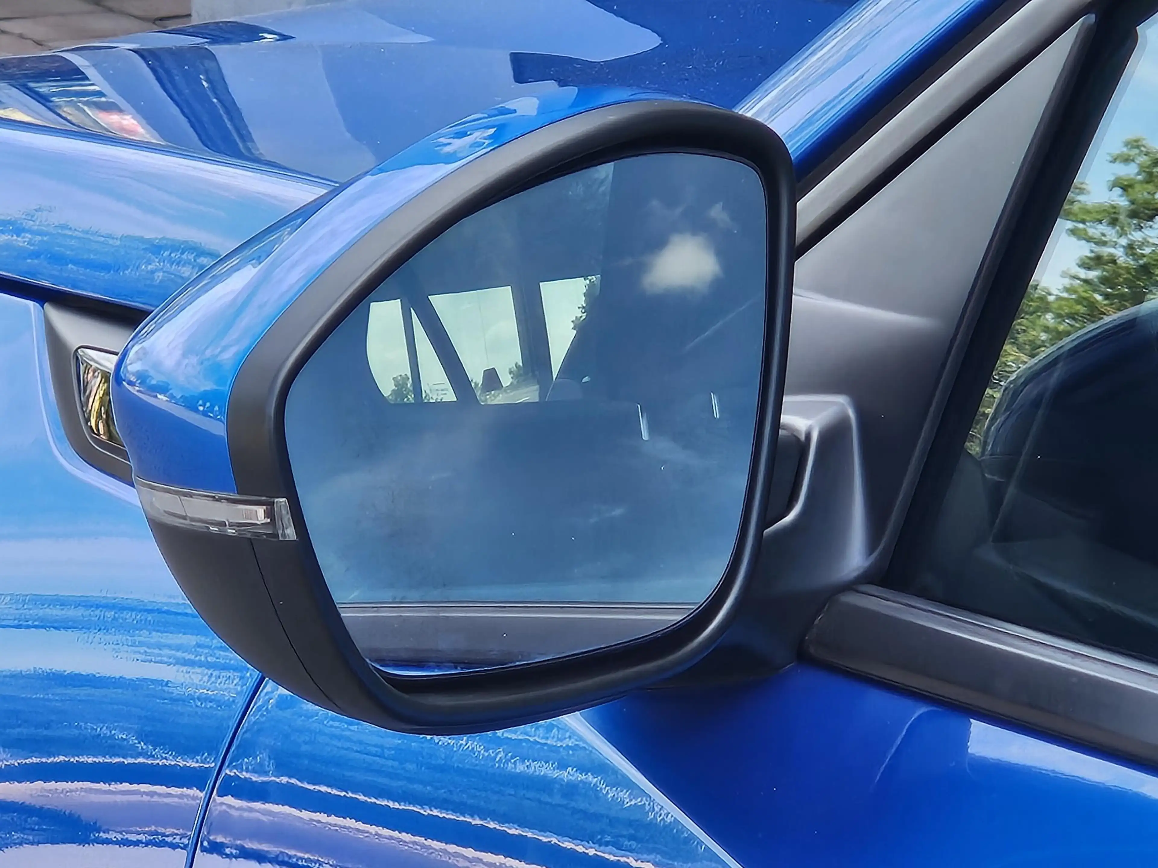 Peugeot e-2008 EV Blue Lease Allure 50 kWh | Cruise Control | Cli — photo 15