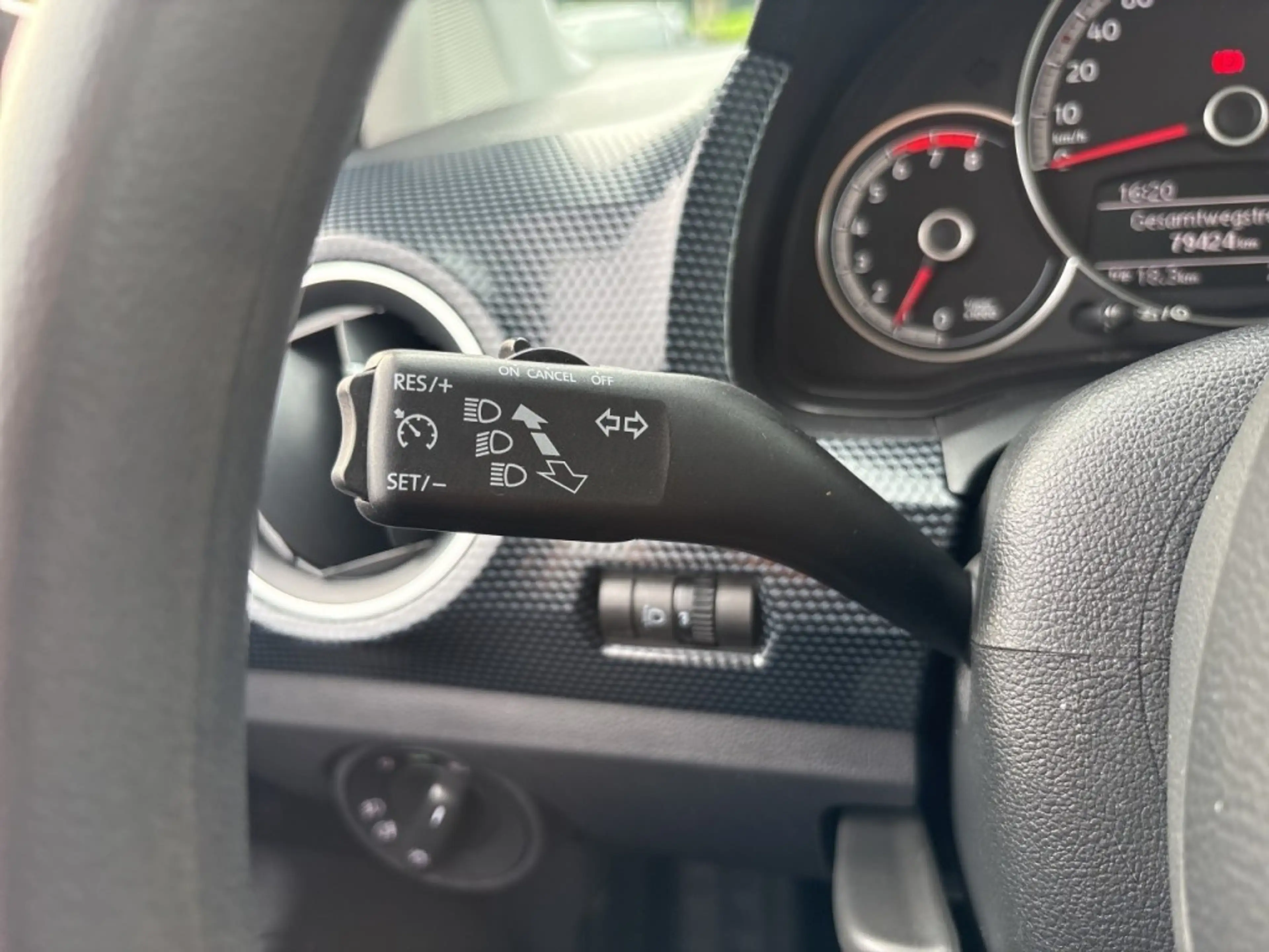 Volkswagen up! 1.0 MOVE UP! CRUISE/STOELVERW/CAMERA/AIRCO — photo 15