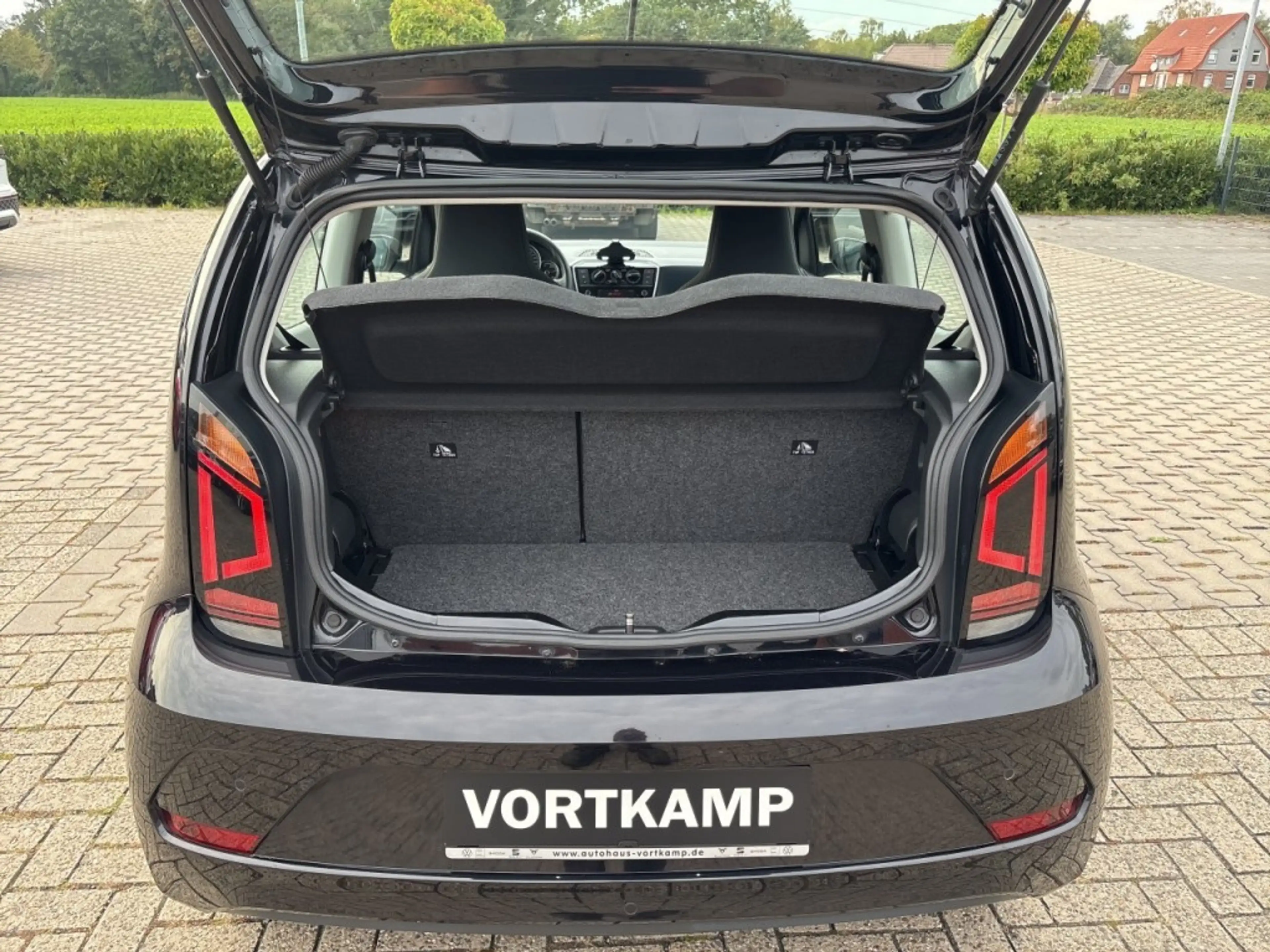 Volkswagen up! 1.0 MOVE UP! CRUISE/STOELVERW/CAMERA/AIRCO — photo 10