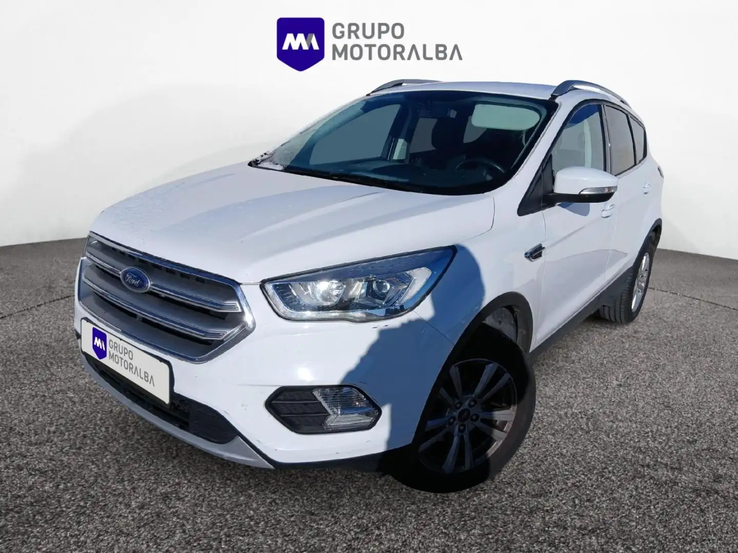 Ford Kuga 1.5 EcoB. Auto S&S Trend+ 4x2 150 Weiß - 1