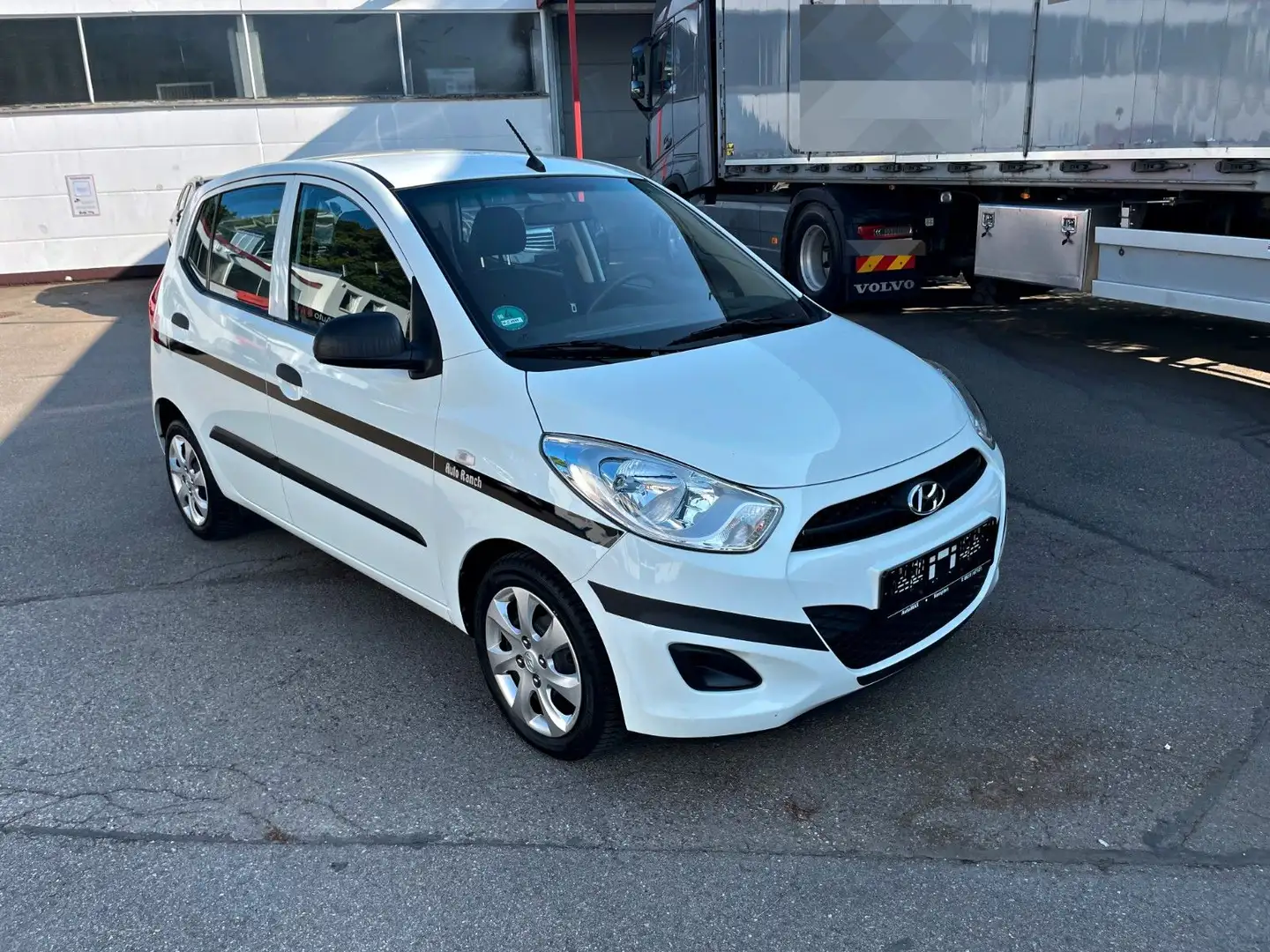 Hyundai i10 5 Star Edition *Klima/Sehr gepflegt* Weiß - 1