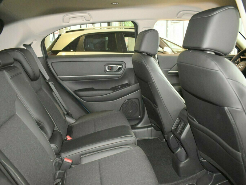 Honda HR-V Advance — photo 11