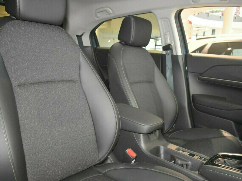 Honda HR-V Advance — photo 4