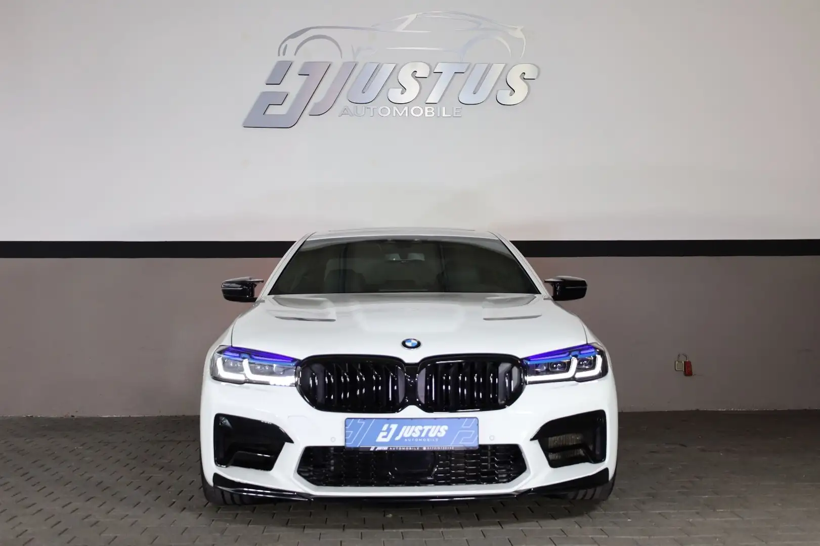 BMW 550 i xDrive/HUD/H&K/SBD/SHZ/LHZ/RFK/LASER/R20 White - 2