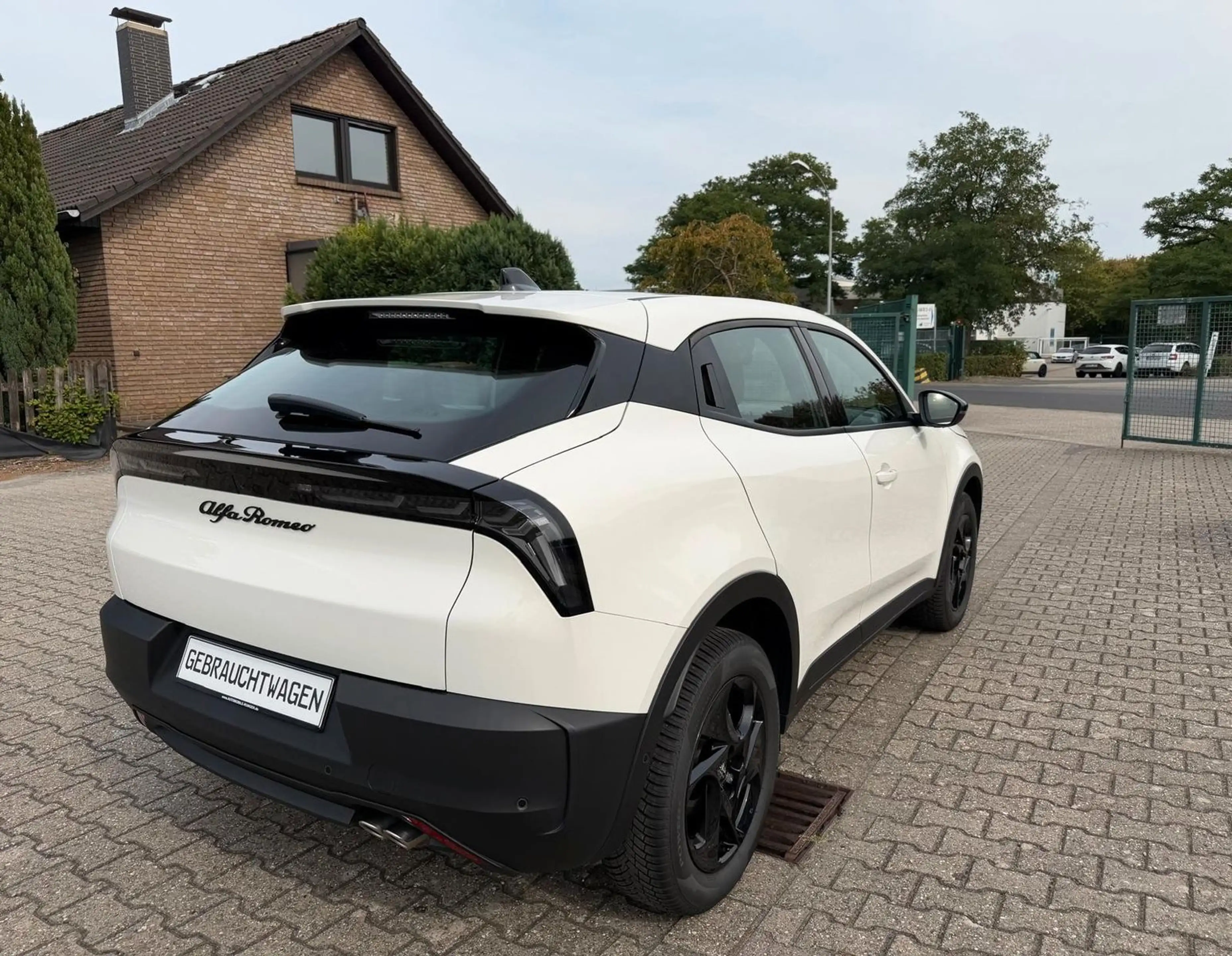 Alfa Romeo Junior Ibrida 1.2 #TechnologiePaket — photo 4