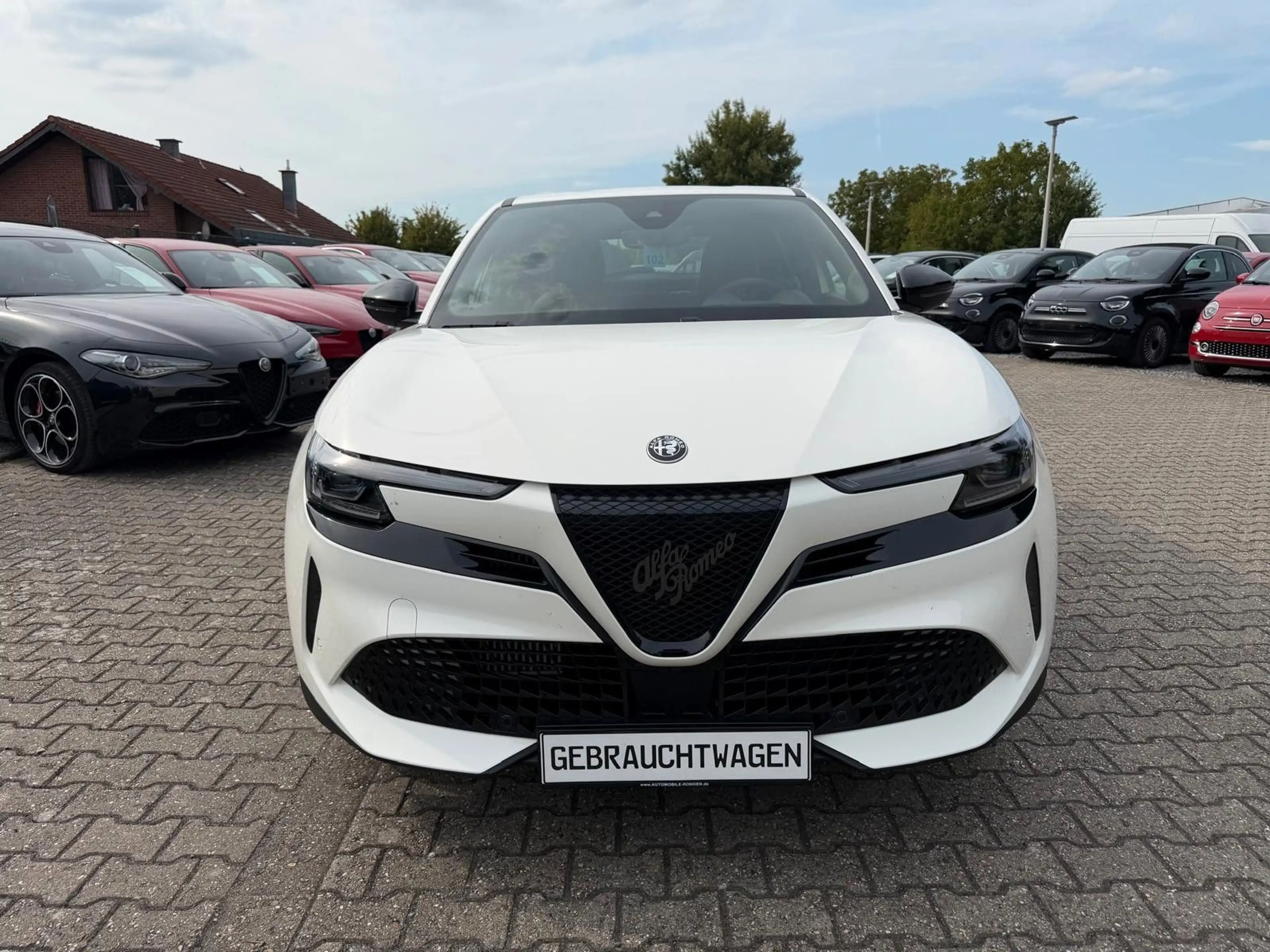 Alfa Romeo Junior Ibrida 1.2 #TechnologiePaket — photo 2
