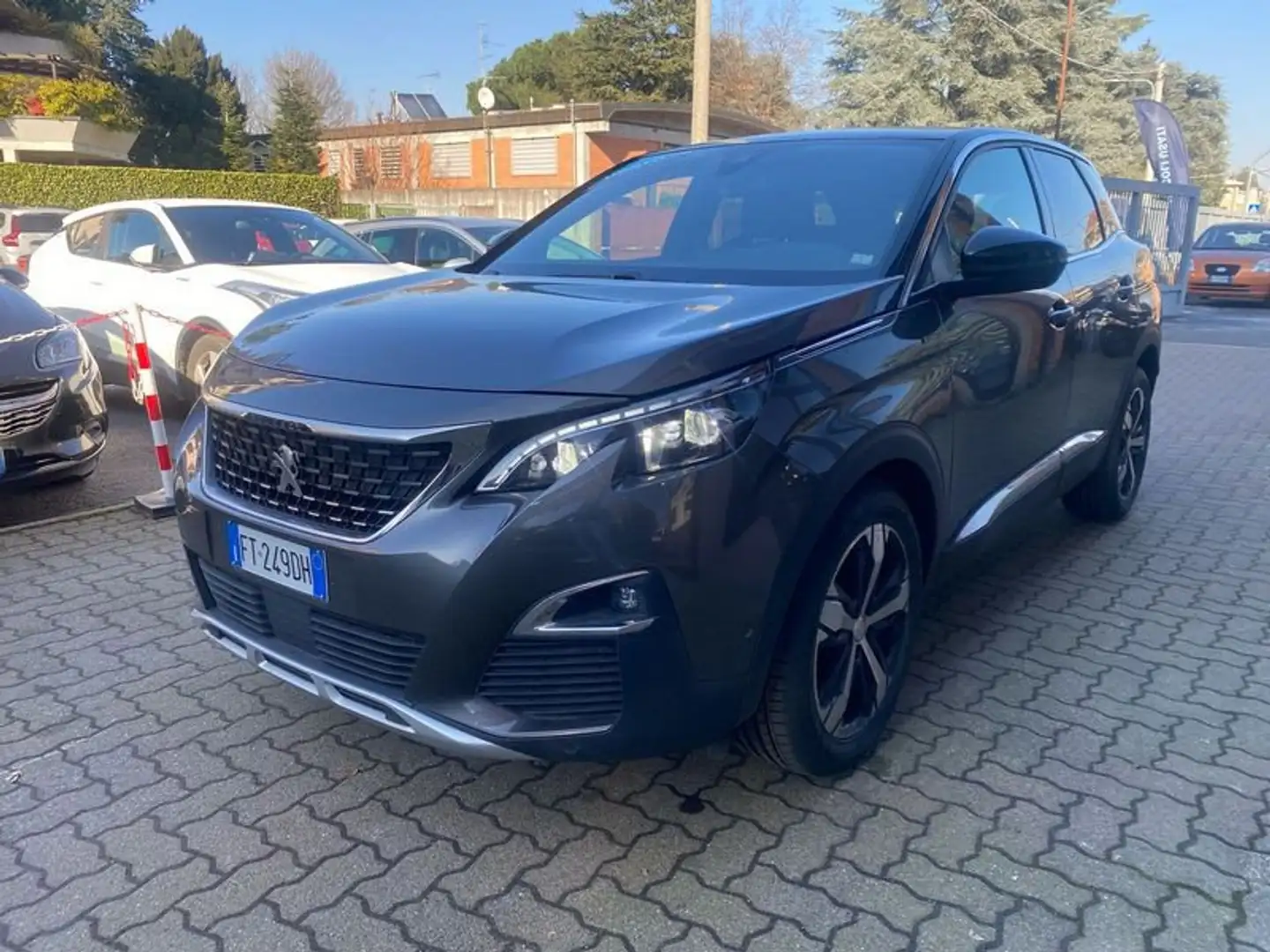 Peugeot 3008 2ª serie BlueHDi 130 S&S GT Line Grijs - 1