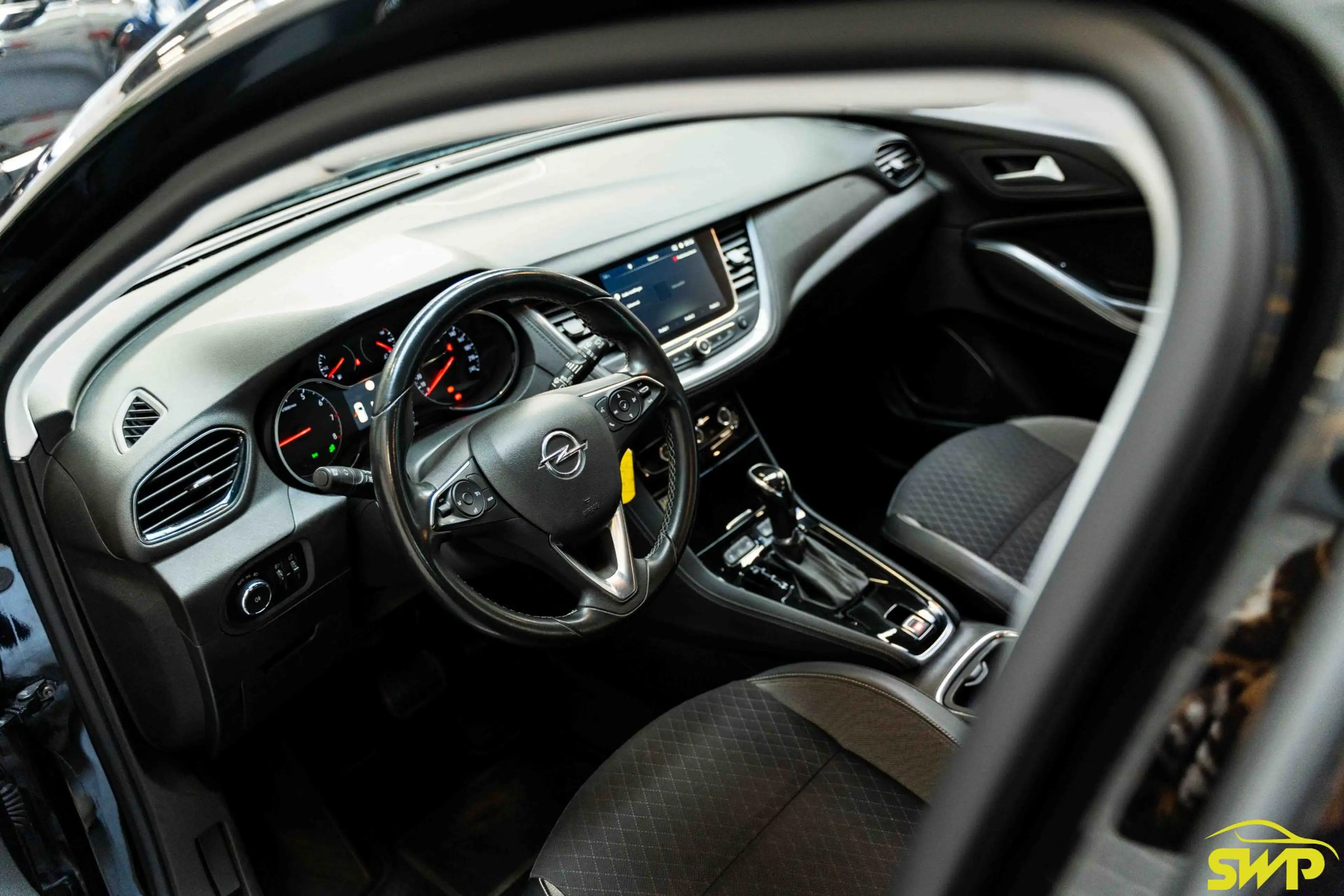 Opel Grandland X 1.2 Turbo Innovation | Trekhaak | Navi | Camera | — photo 3