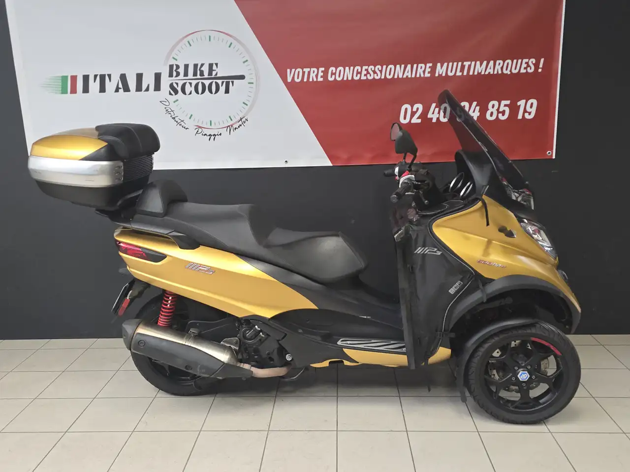 Piaggio MP3 500