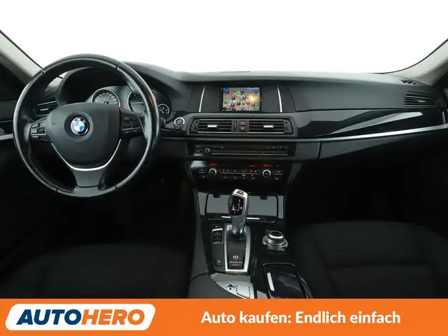 BMW 5 Series view 12