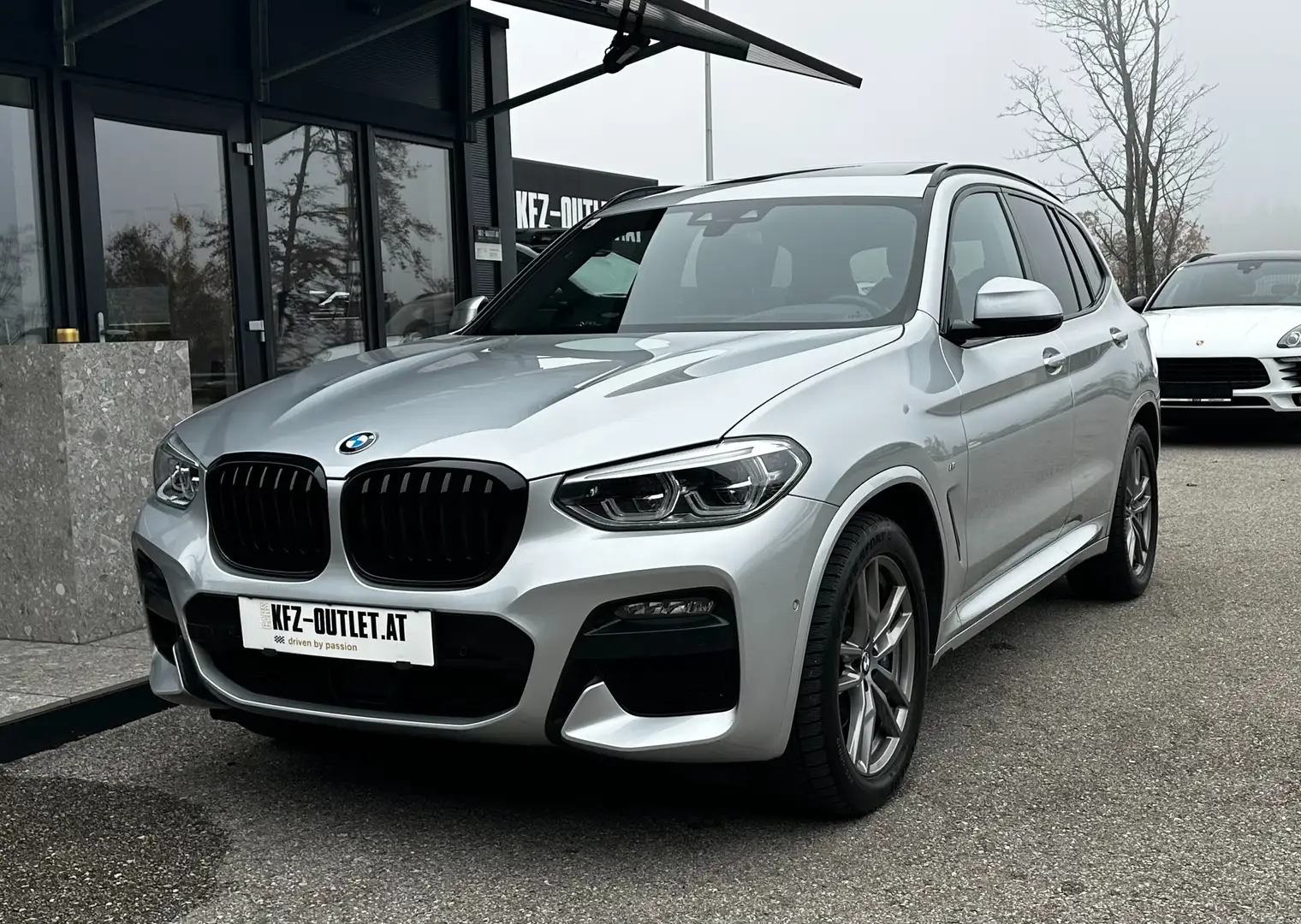 BMW X3 xDrive 30d*M-Paket*Pano*AHK*RFK*ACC*HUD* Gris - 1