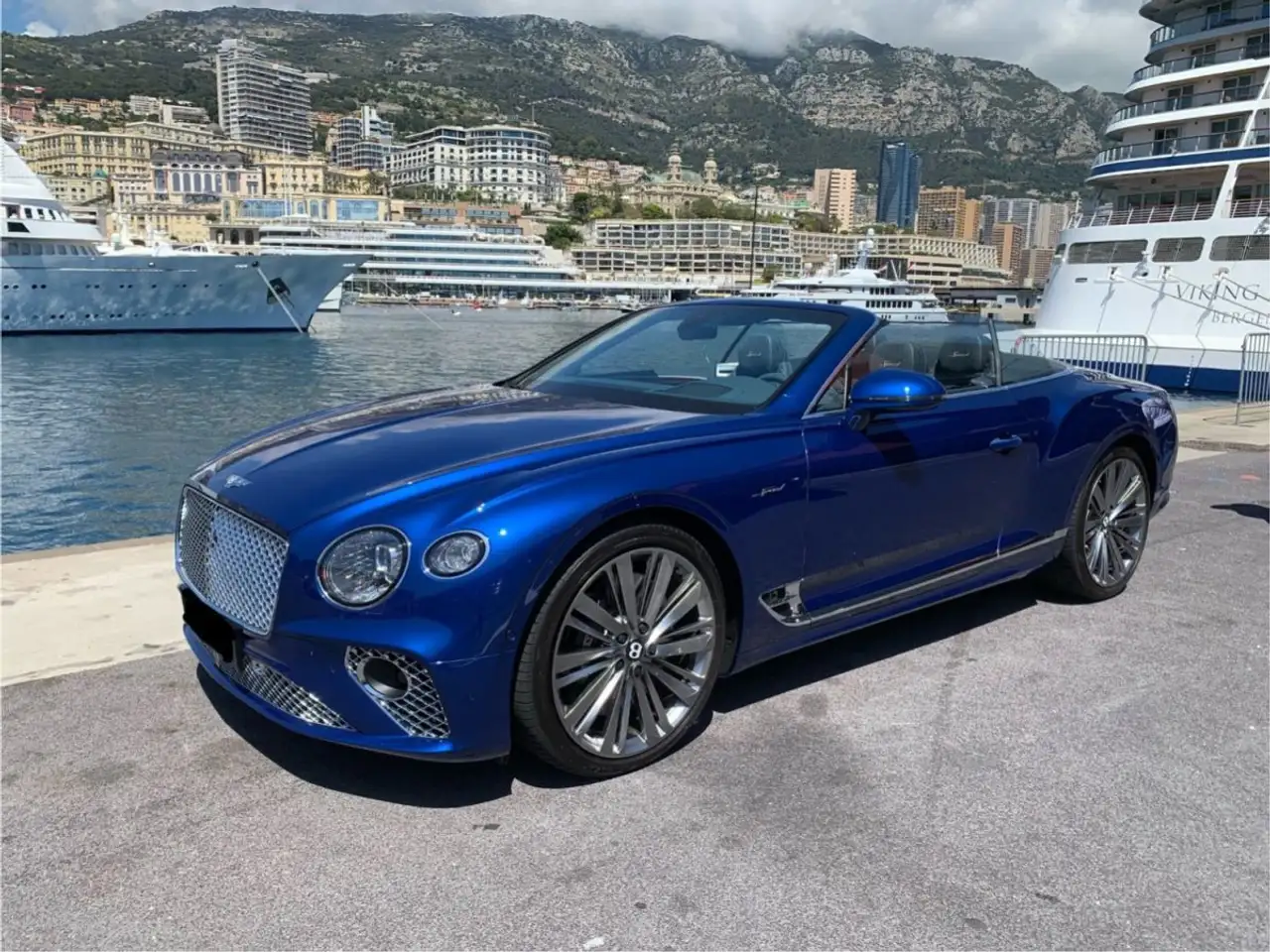 Bentley Continental GTC 2021