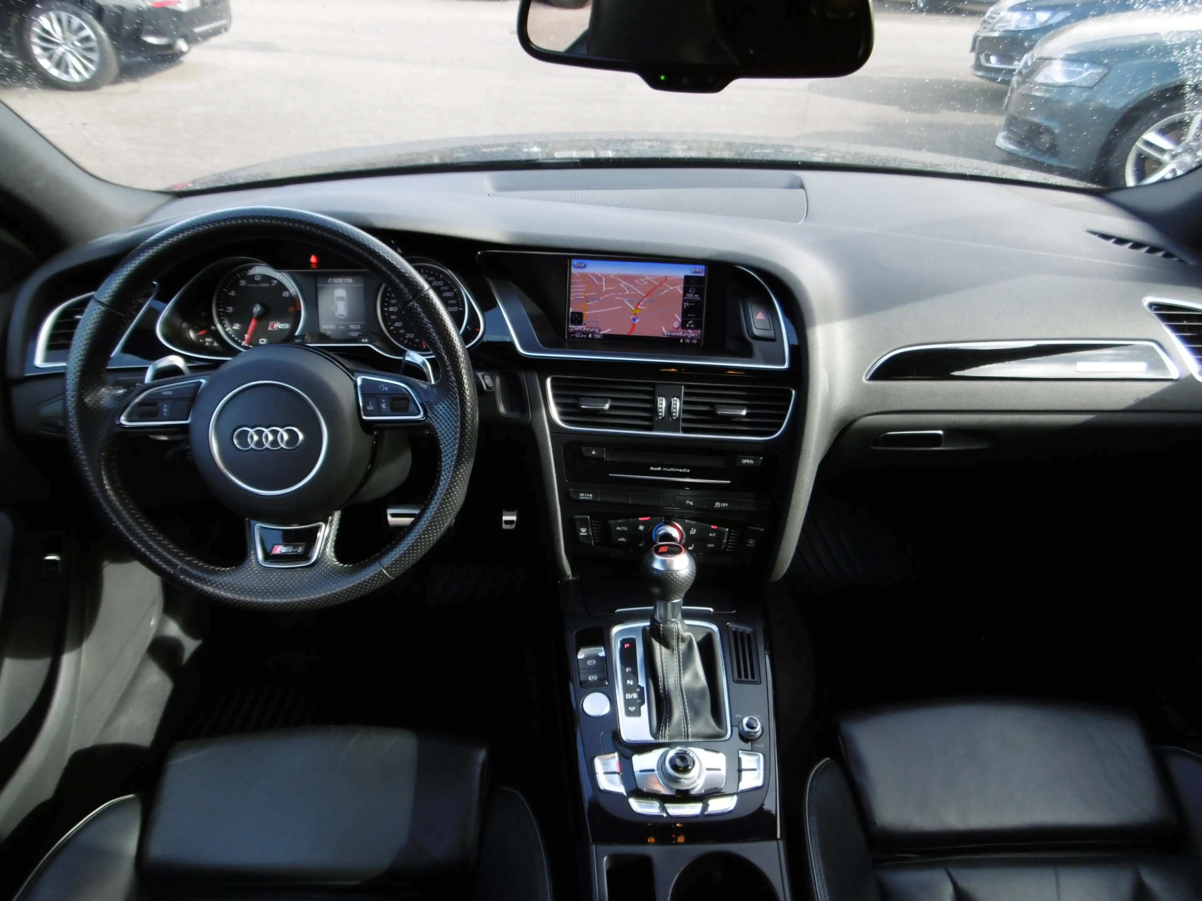 Audi RS4 4.2FSI quattro Avant Aut.Leder Pano Xen ACC — photo 11
