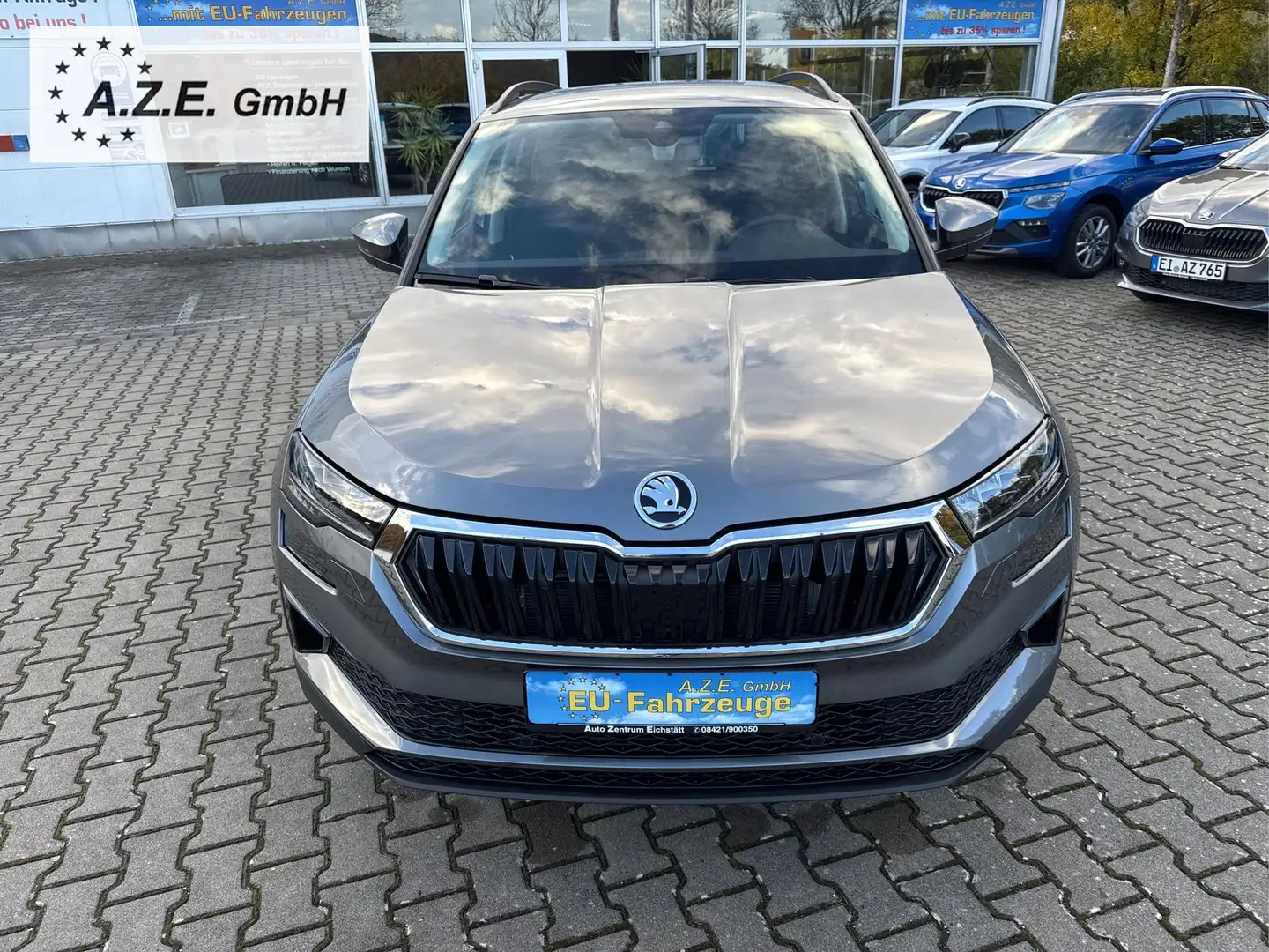Skoda Karoq 1.5 TSI DSG "130" *AHK*SH*LED*GRA*PDC*KAMERA* 1... Gris - 2