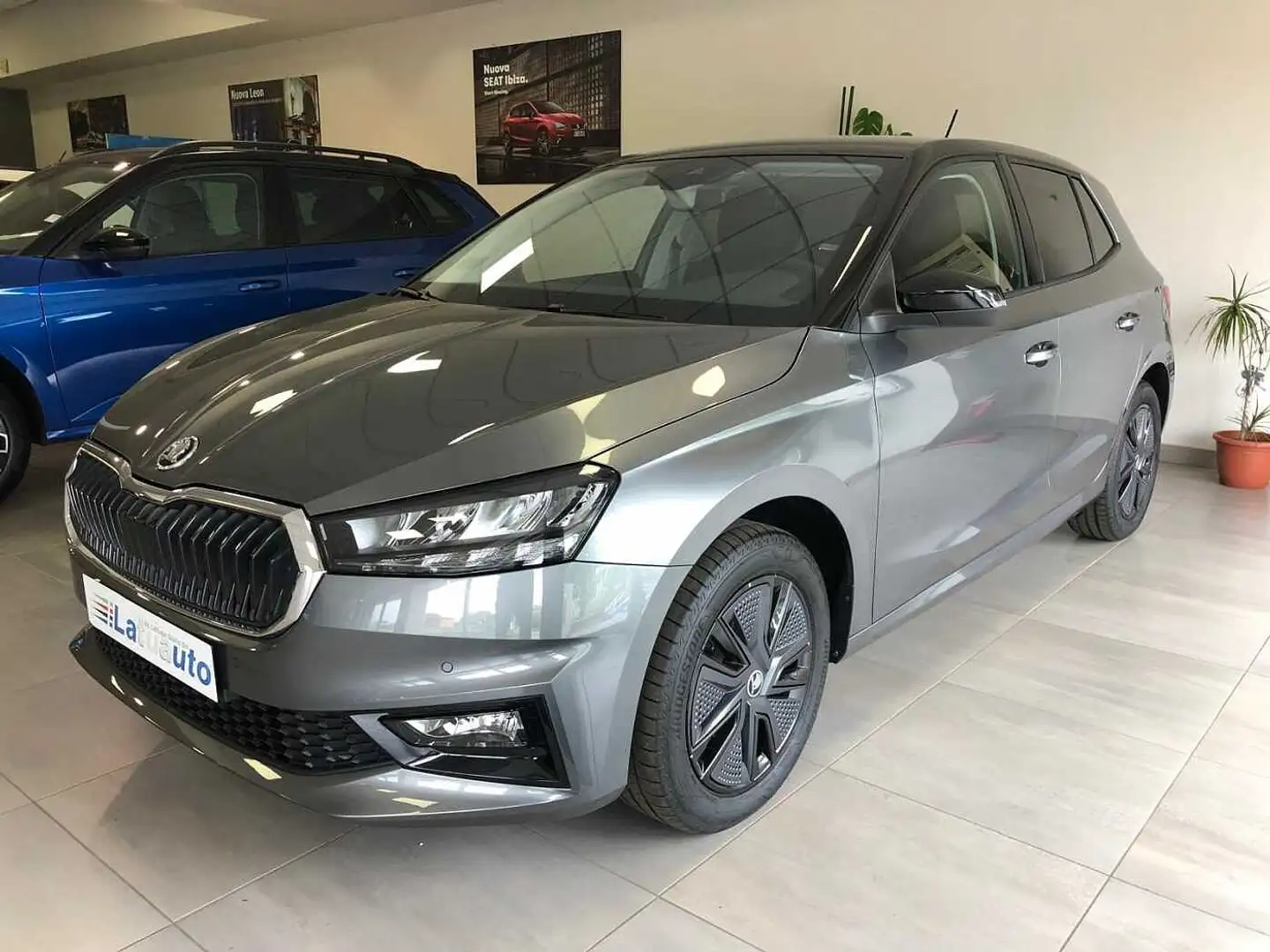 Skoda Fabia 4ª serie 1.0 MPI EVO 80 CV 130 Edition Grigio - 1