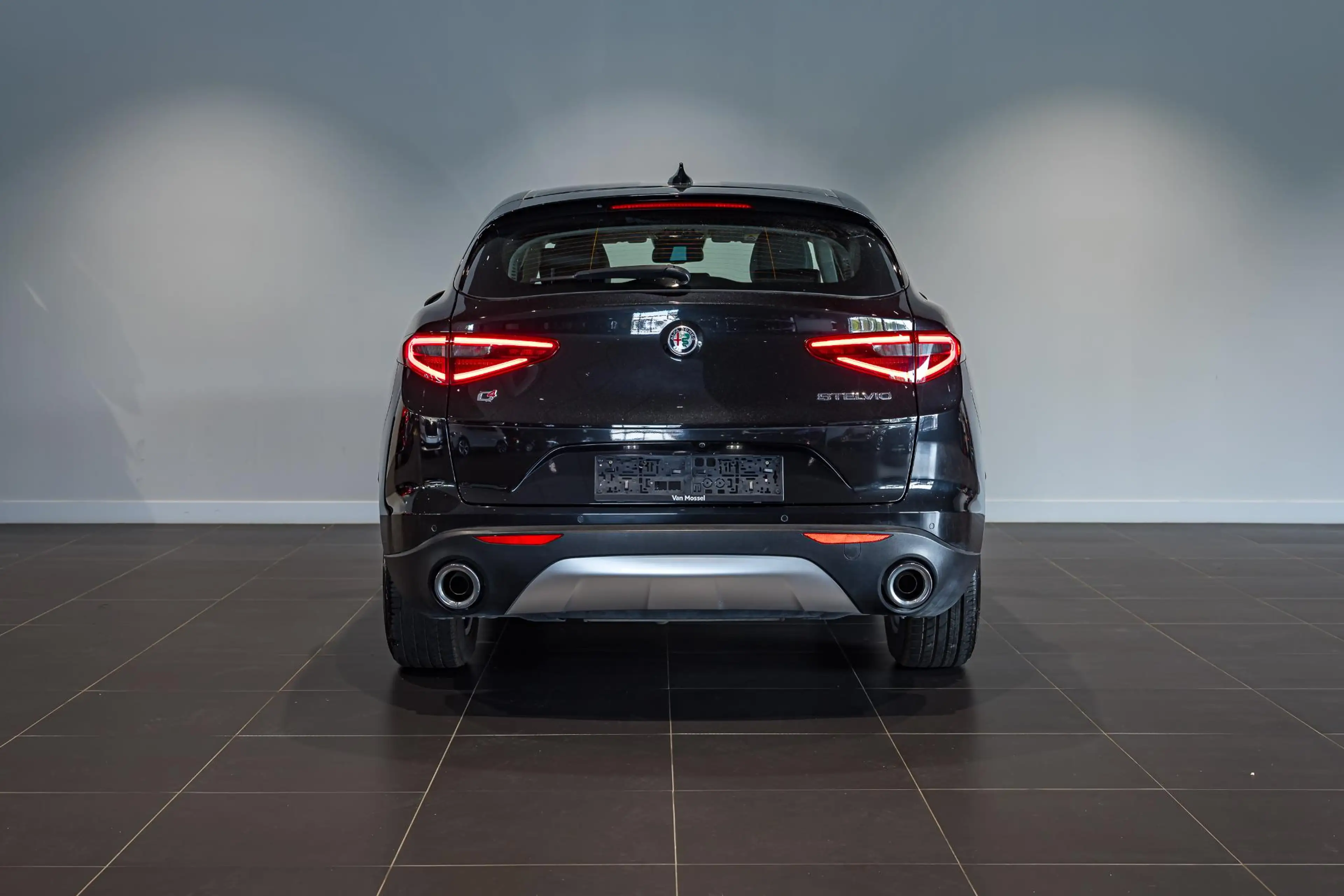 Alfa Romeo Stelvio 2.0 200 Super AWD — photo 6