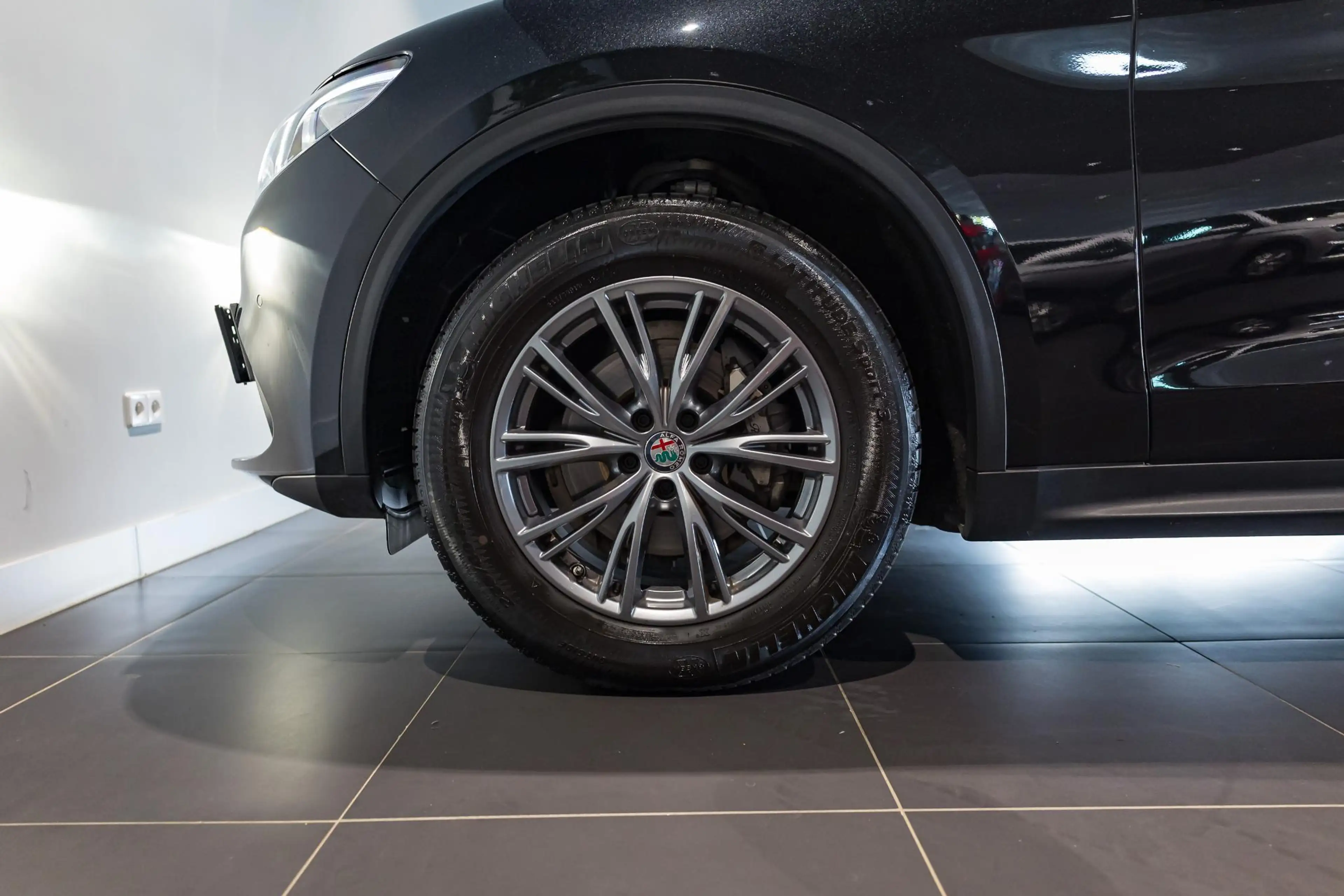 Alfa Romeo Stelvio 2.0 200 Super AWD — photo 10
