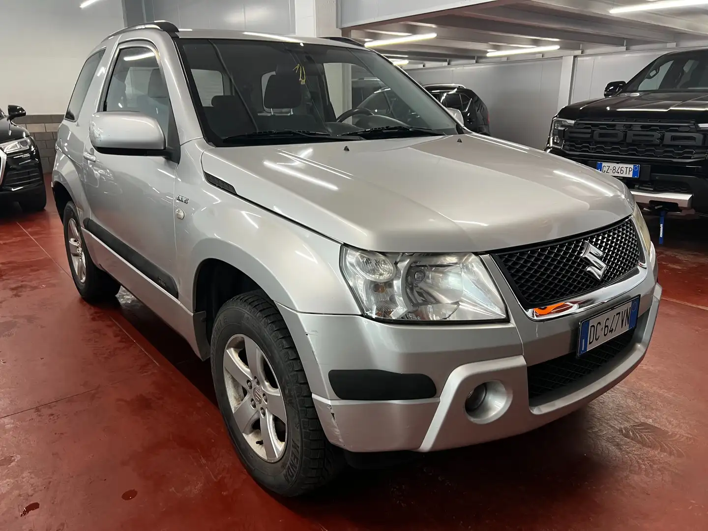 Suzuki Grand Vitara Grand Vitara 3p 1.9 ddis *GANCIO TRAINO* Argento - 1