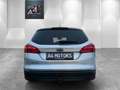Ford Focus *1.HAND* TÜV NEU * AHK * SHZ *8x Alureifen Argent - thumbnail 6