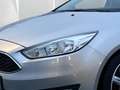 Ford Focus *1.HAND* TÜV NEU * AHK * SHZ *8x Alureifen Argent - thumbnail 9