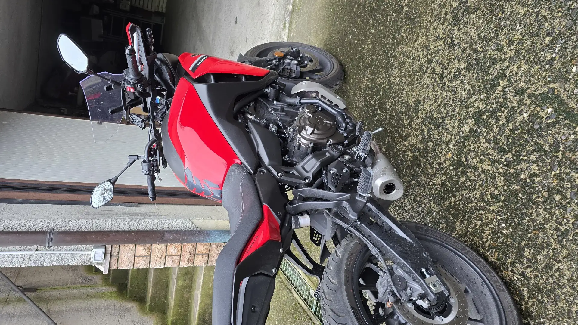 Yamaha Tracer 7 Rosso - 1