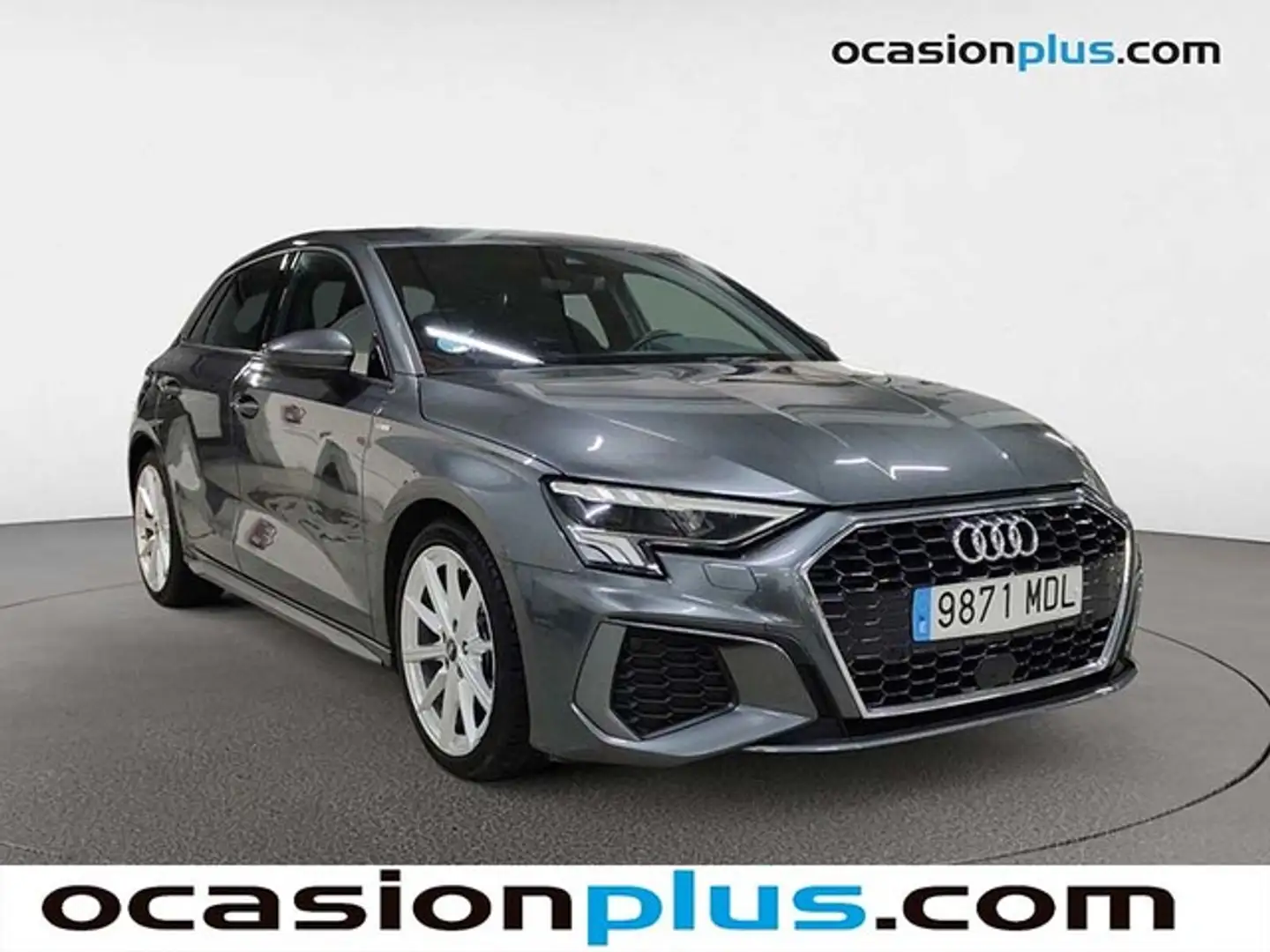 Audi A3 Sportback 35 TFSI S line S tronic Gris - 2