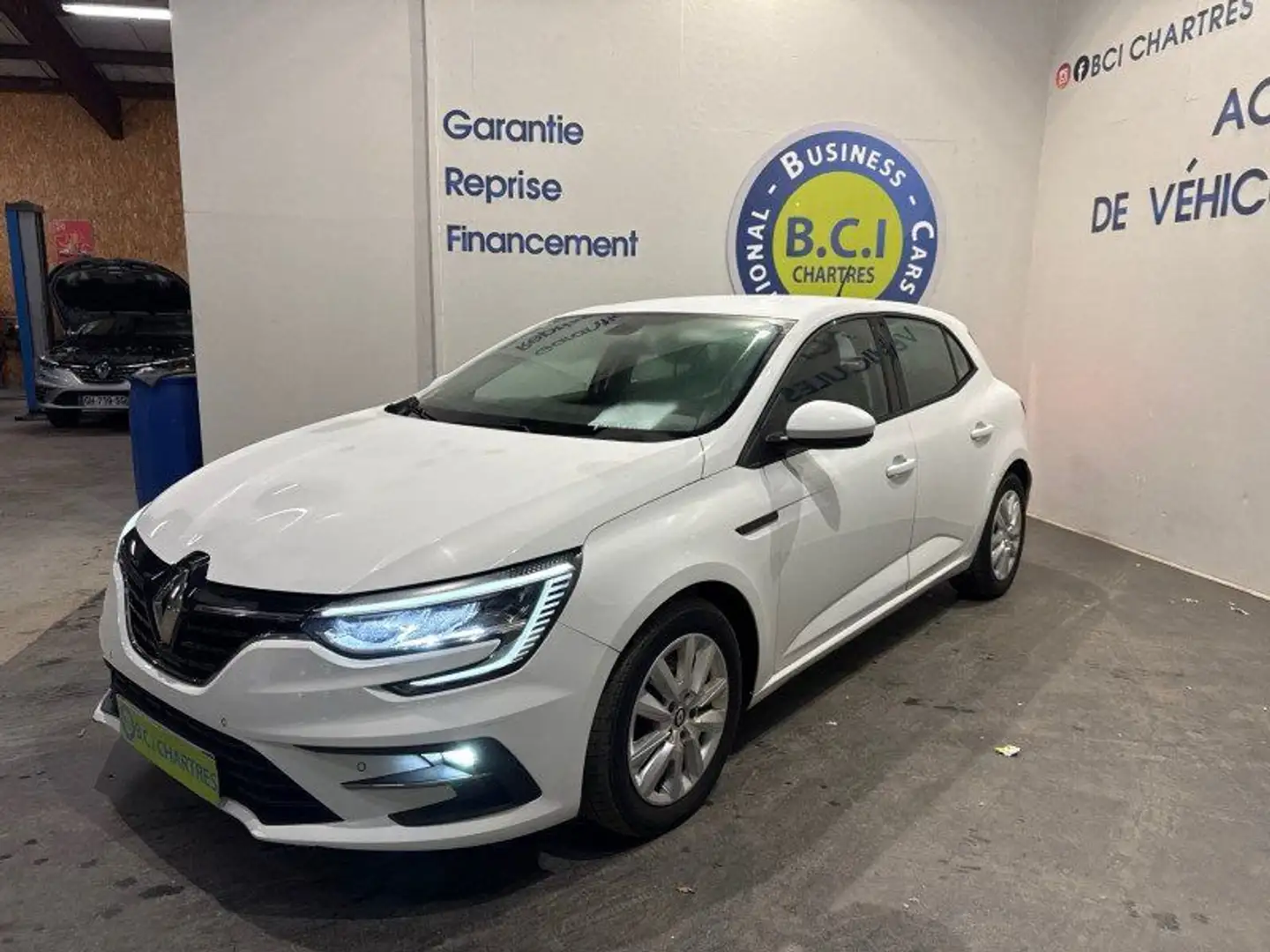 Renault Megane IV STE 1.5 BLUE DCI 115CH AIR NAV- 21N Blanc - 2