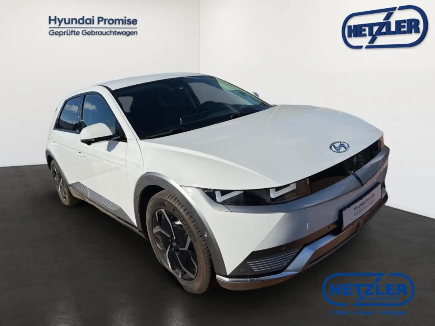 Hyundai IONIQ 5 Uniq Elektro 4WD 72 Allrad HUD StandHZG El. Fondsi Weiß - 2