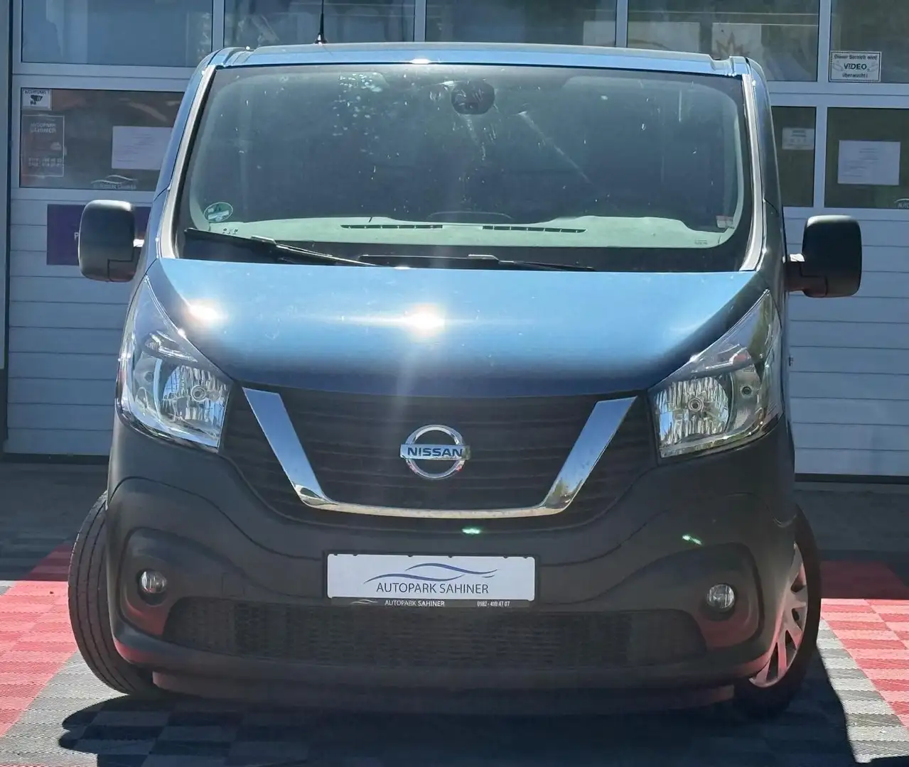 Nissan NV300 KLIMA L1H1 2,7t COMFORT Blau - 1