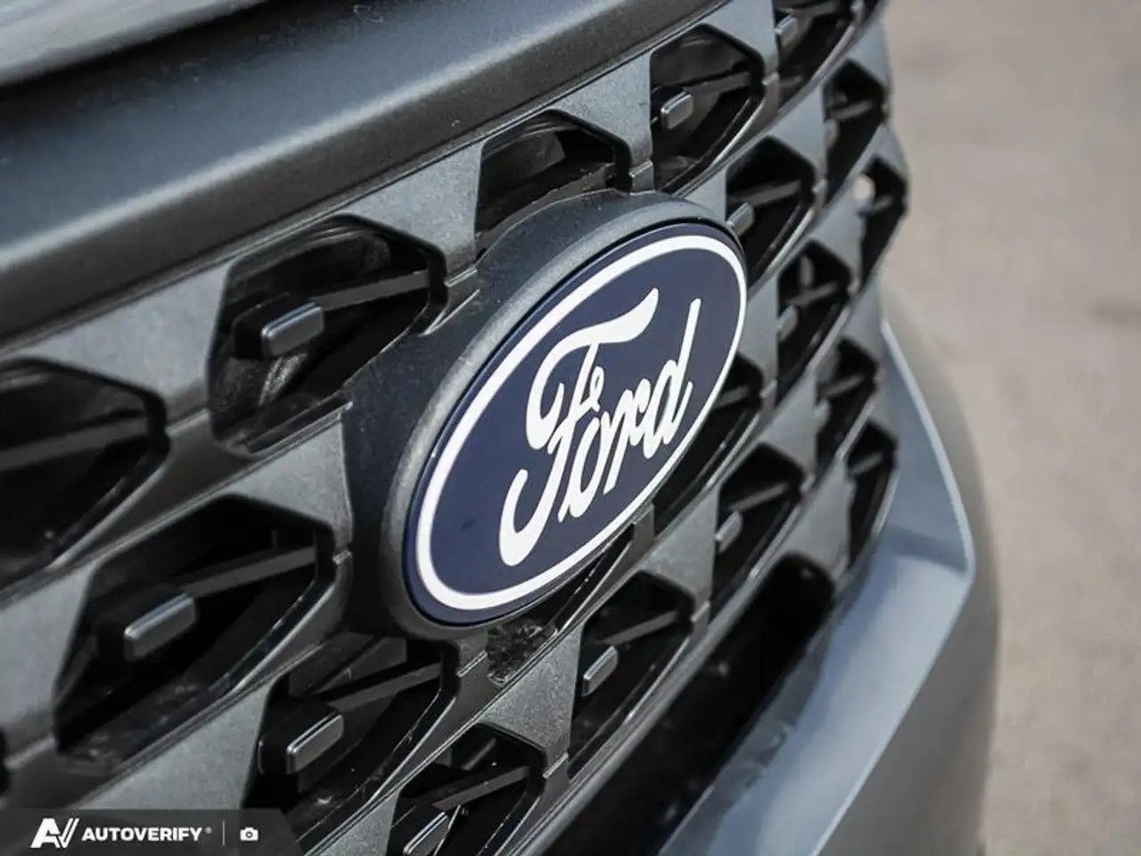 Ford Maverick снимка Ford Maverick