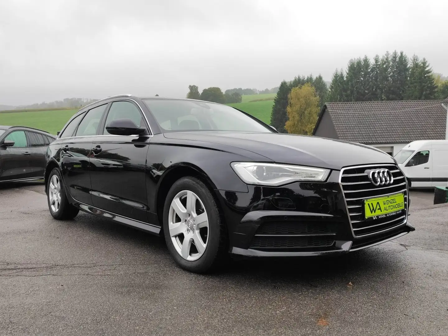 Audi A6 Avant 1.8 TFSI ULTRA *XENEN*AHK*S-TRONIC* Noir - 1